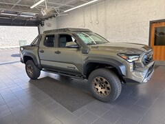 2025 Toyota Tacoma i-FORCE MAX Trailhunter Truck Double Cab