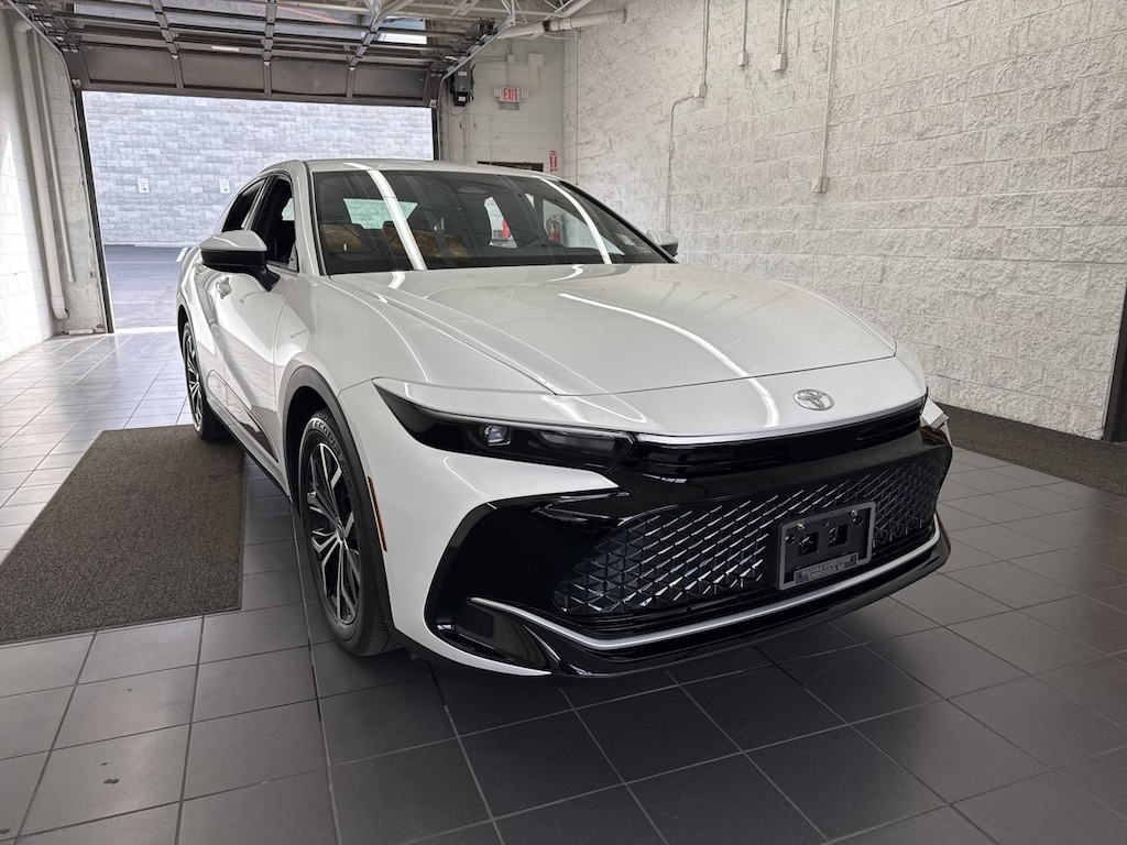 Certified 2023 Toyota Crown XLE Sedan