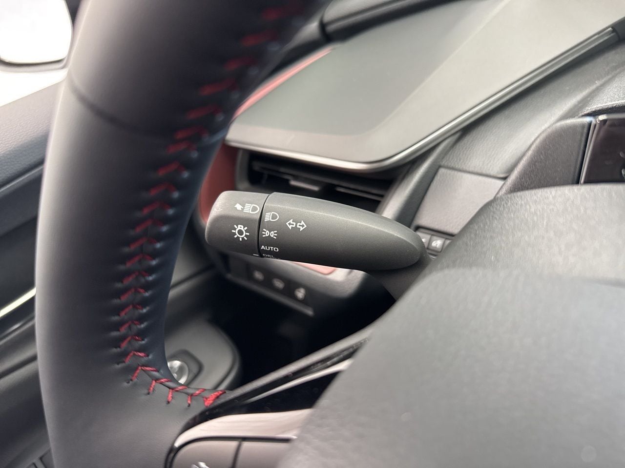 2026 Toyota Prius Plug-in Hybrid XSE Premium - Photo 23