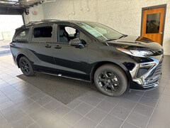 2025 Toyota Sienna Woodland Edition Van Passenger Van