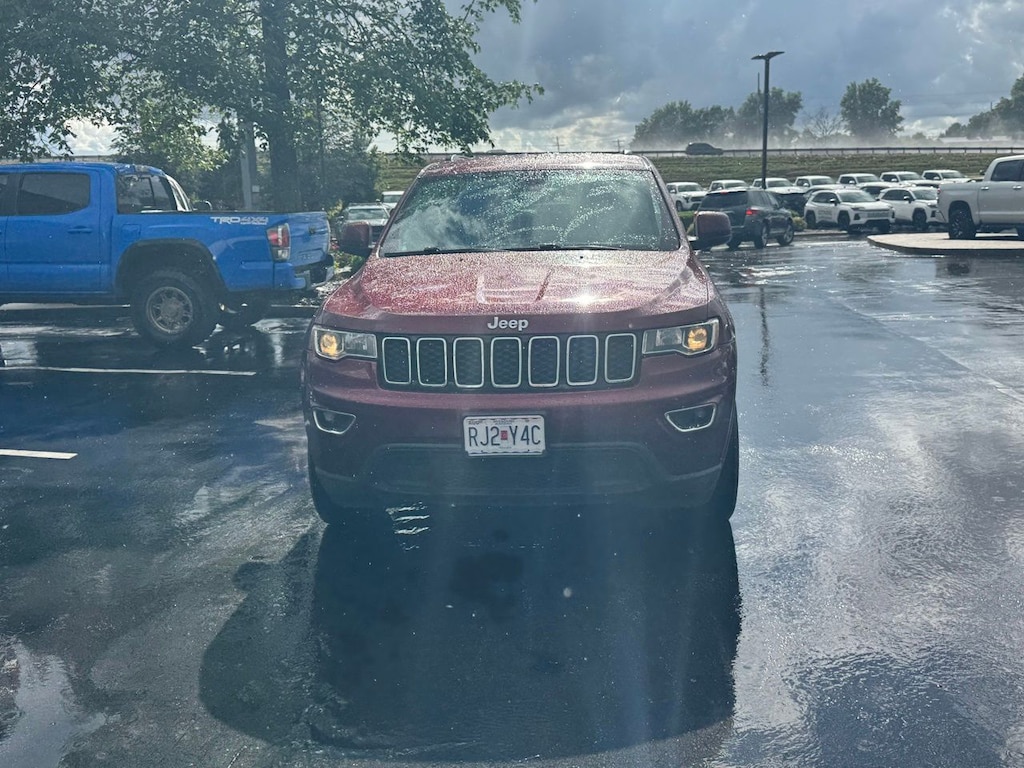 Used 2019 Jeep Grand Cherokee Laredo E SUV