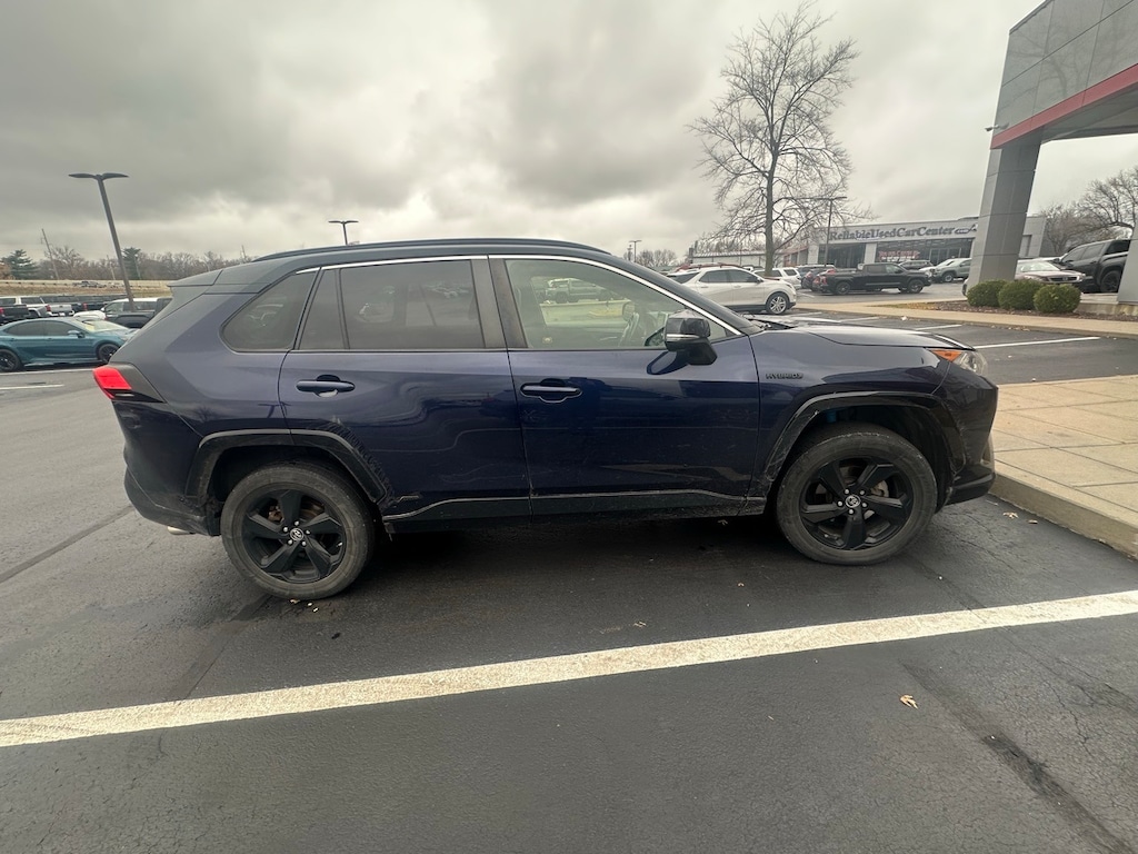 Used 2019 Toyota RAV4 Hybrid XSE SUV
