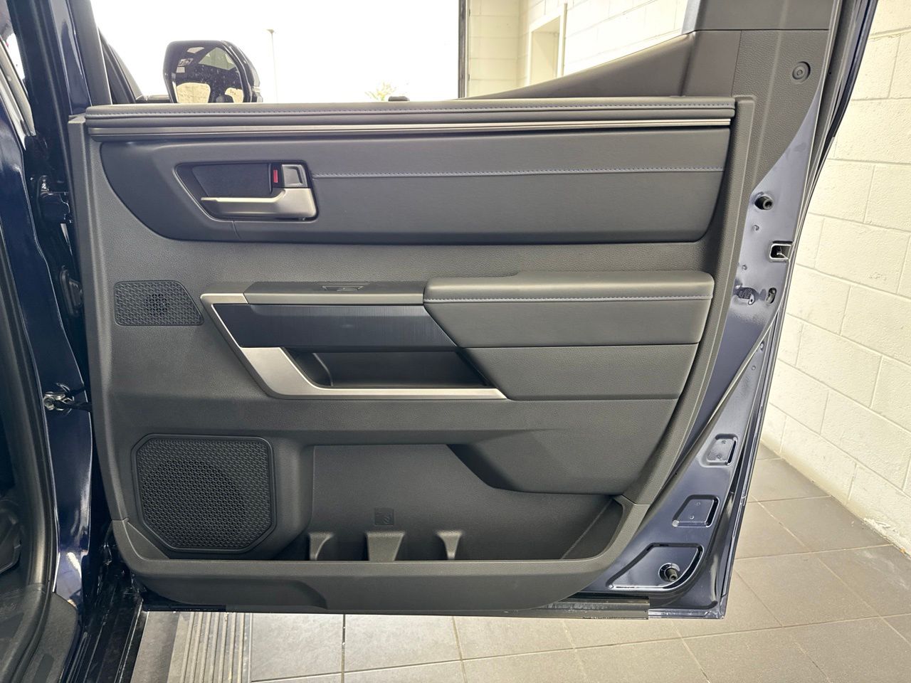 2026 Toyota Tundra Platinum - Photo 52
