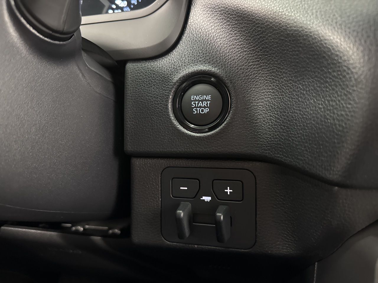 2026 Toyota Tundra SR5 - Photo 22