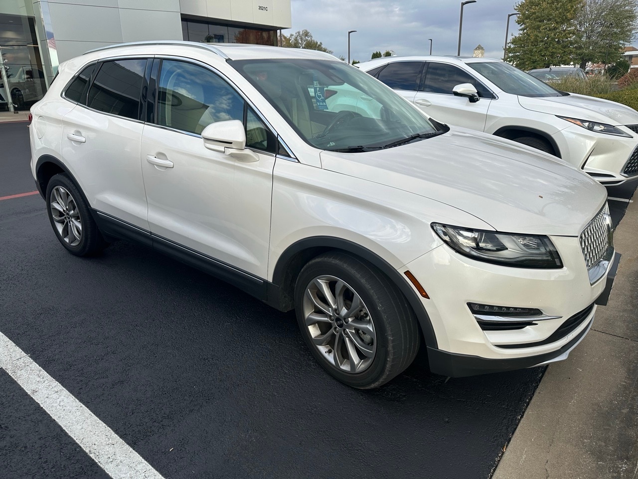 2019 Lincoln MKC Select