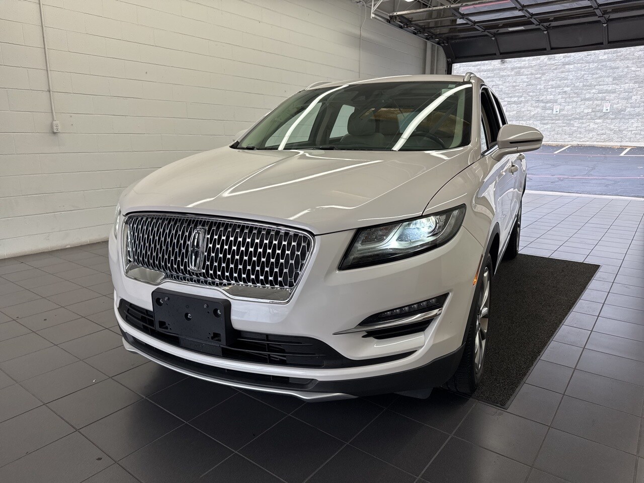 2019 Lincoln MKC Select photo 3
