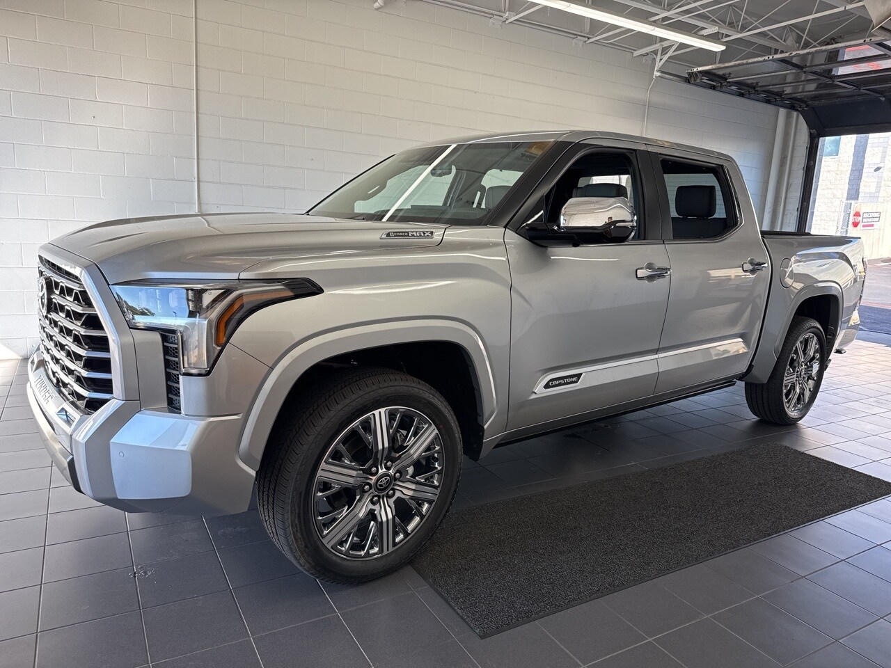 2026 Toyota Tundra CapStone photo 4