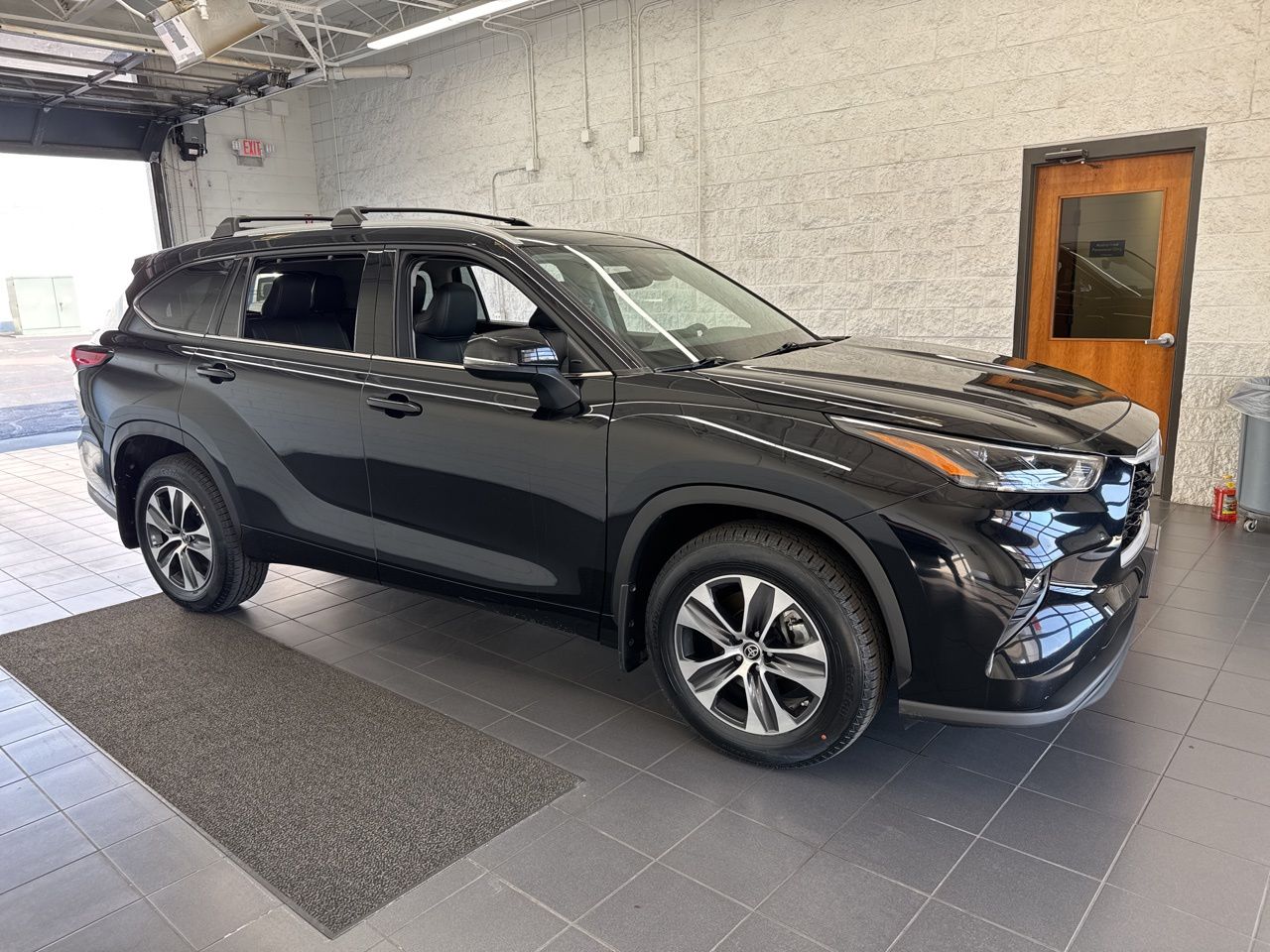 2022 Toyota Highlander XLE AWD