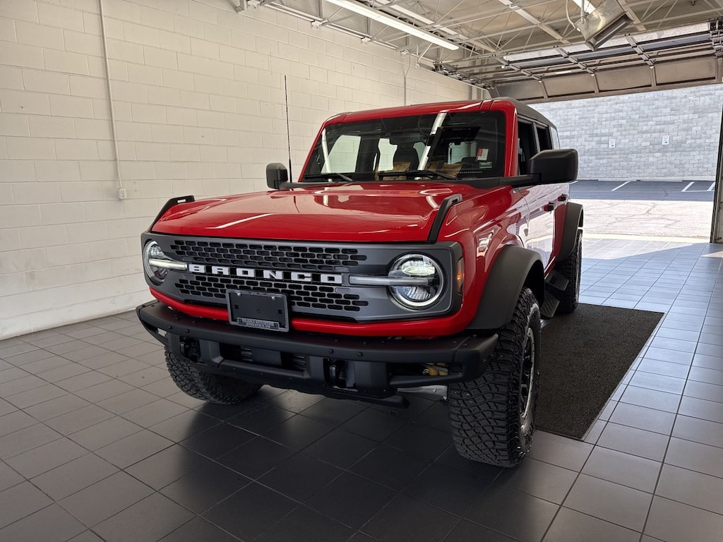 Used 2024 Ford Bronco Badlands SUV