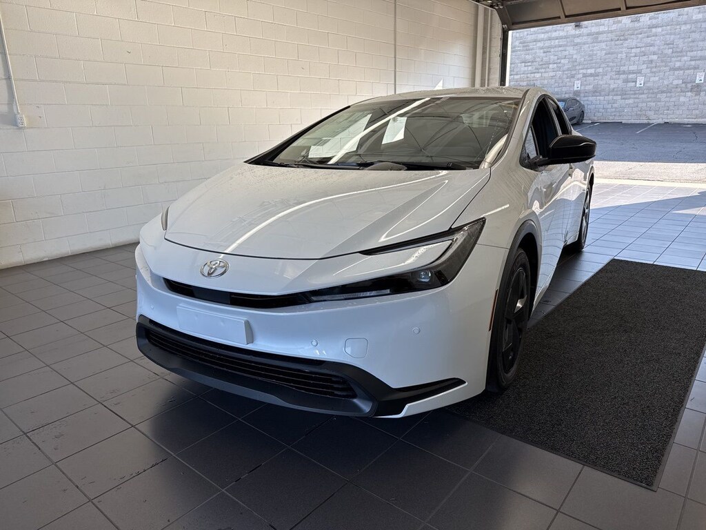 New 2026 Toyota Prius LE Hatchback