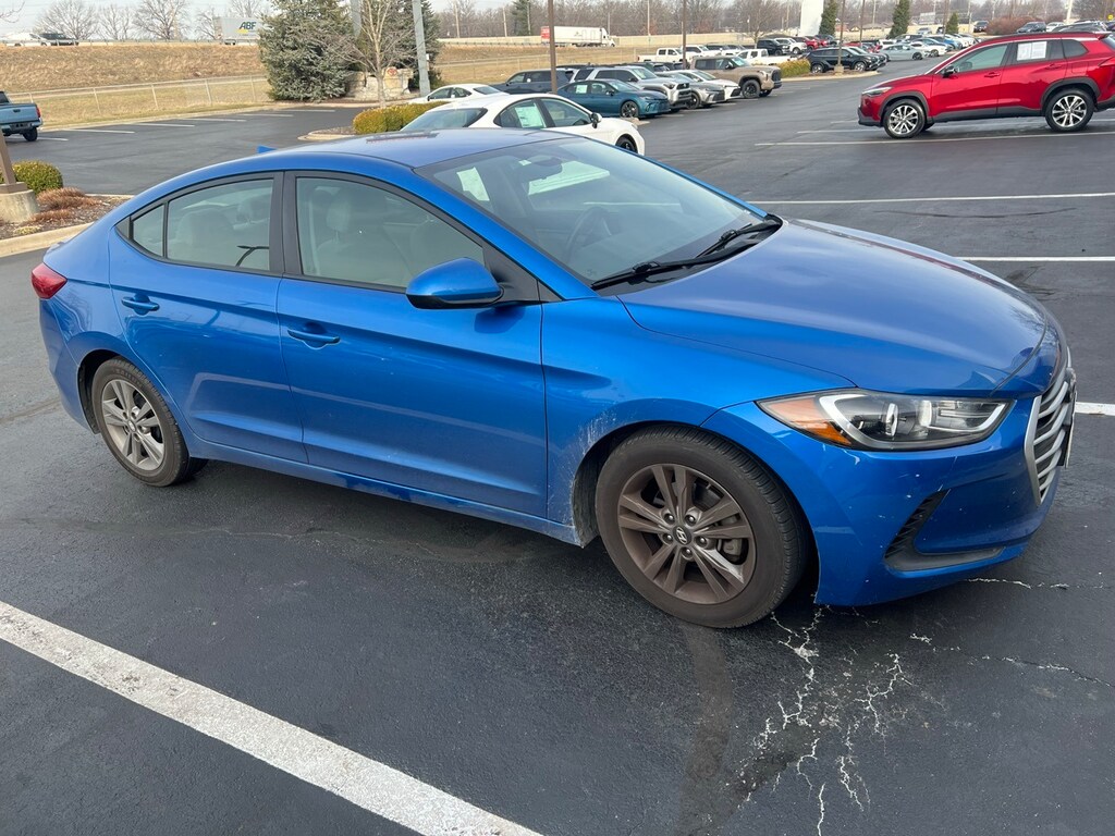 Used 2017 Hyundai Elantra SE Sedan