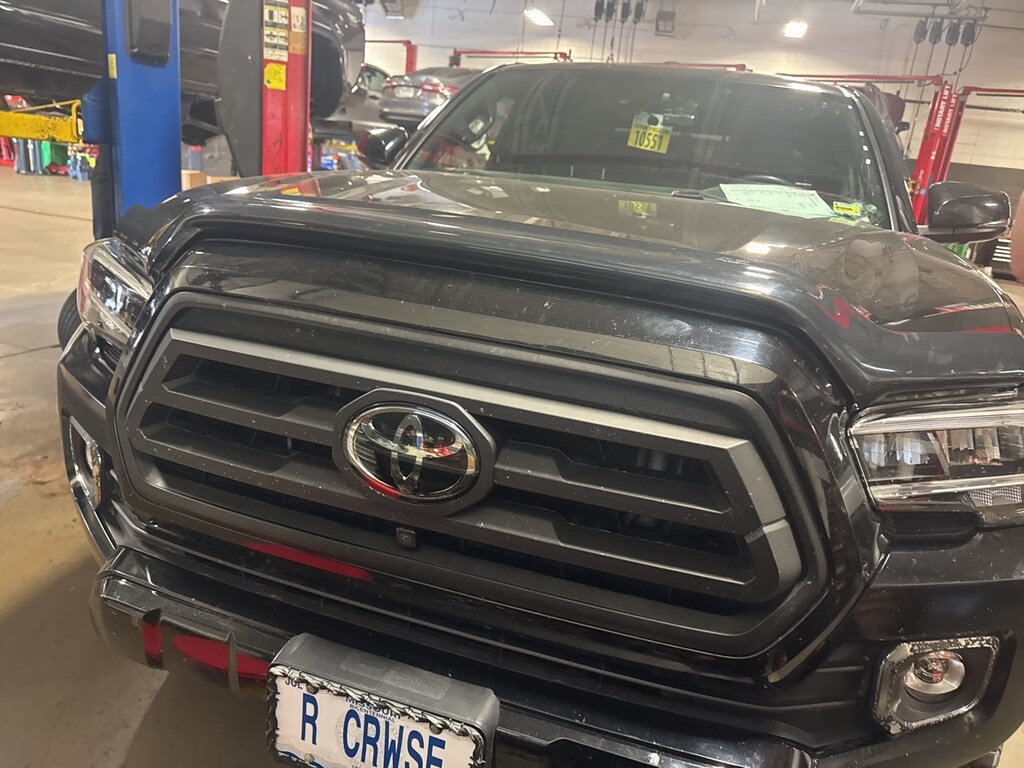 Used 2021 Toyota Tacoma Limited Truck