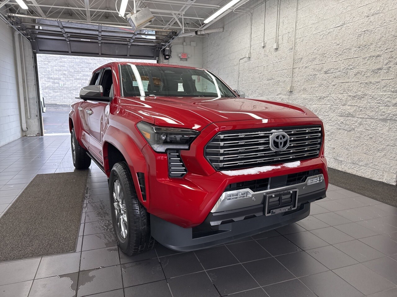 2025 Toyota Tacoma Limited photo 2