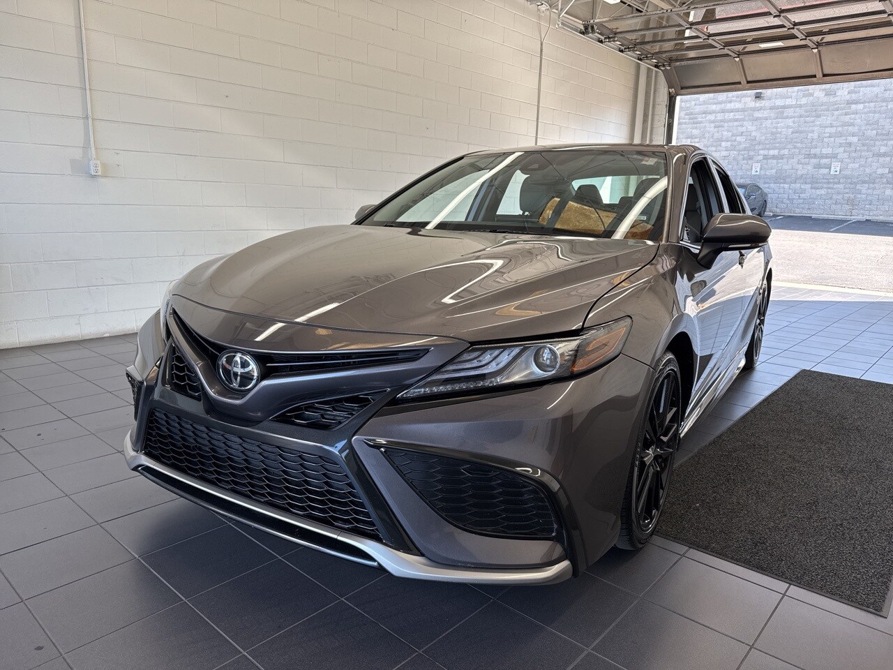 2024 Toyota Camry XSE photo 3