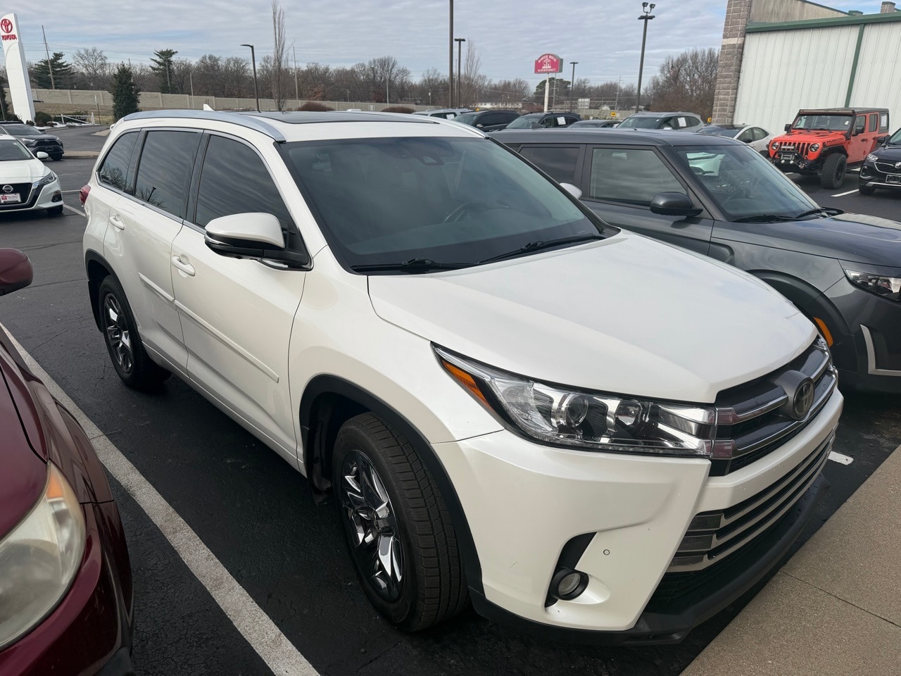 2017 Toyota Highlander Limited Platinum