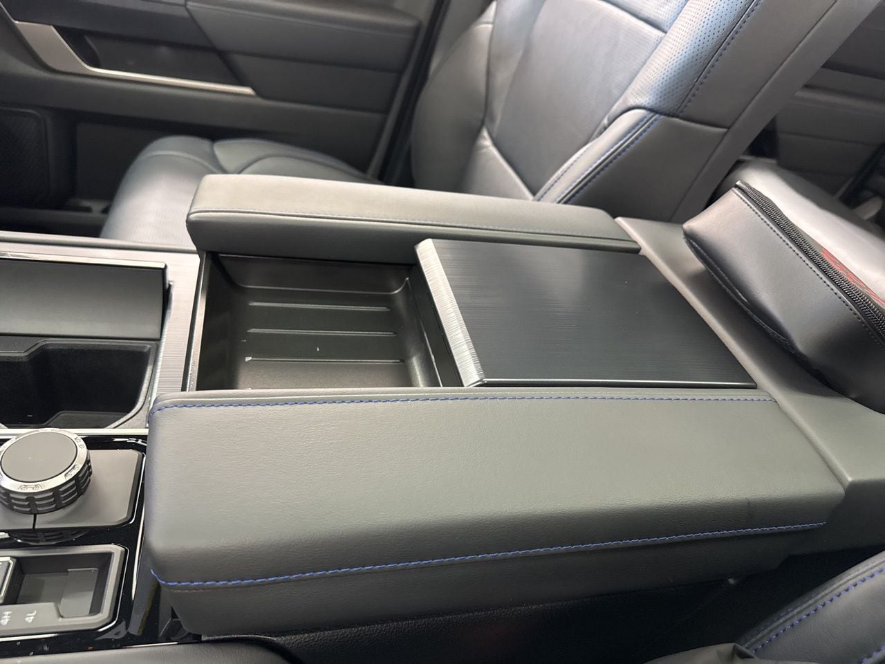 2026 Toyota Tundra Platinum - Photo 34