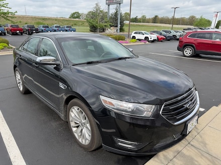 2014 Ford Taurus Limited Sedan
