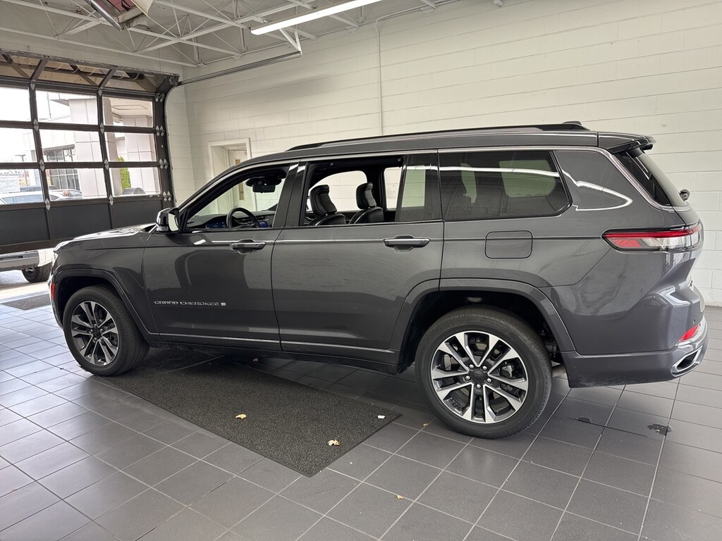 Used 2021 Jeep Grand Cherokee L Overland SUV