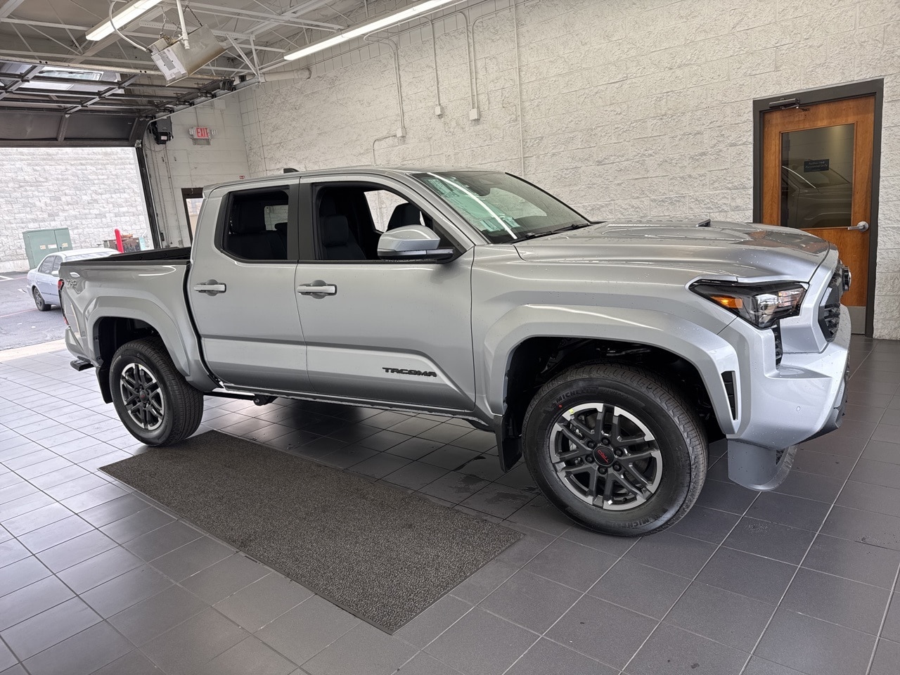 2025 Toyota Tacoma TRD Sport's photo