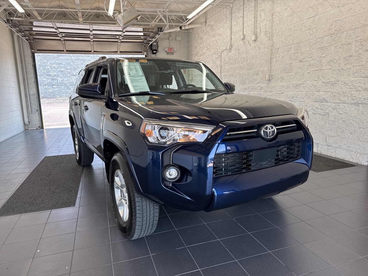 Used 2024 Toyota 4Runner SR5 with VIN JTEMU5JR3R6246594 for sale in Springfield, MO