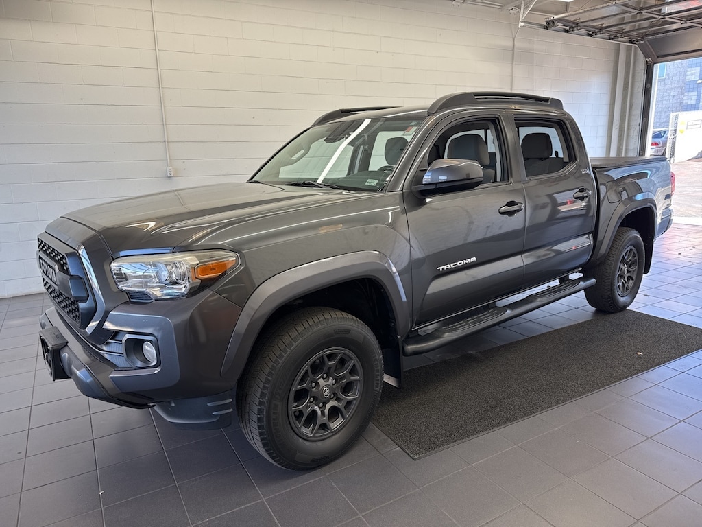 Used 2018 Toyota Tacoma SR5 Truck