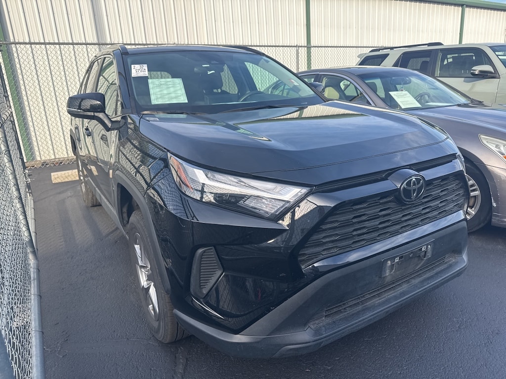 Used 2024 Toyota RAV4 XLE SUV
