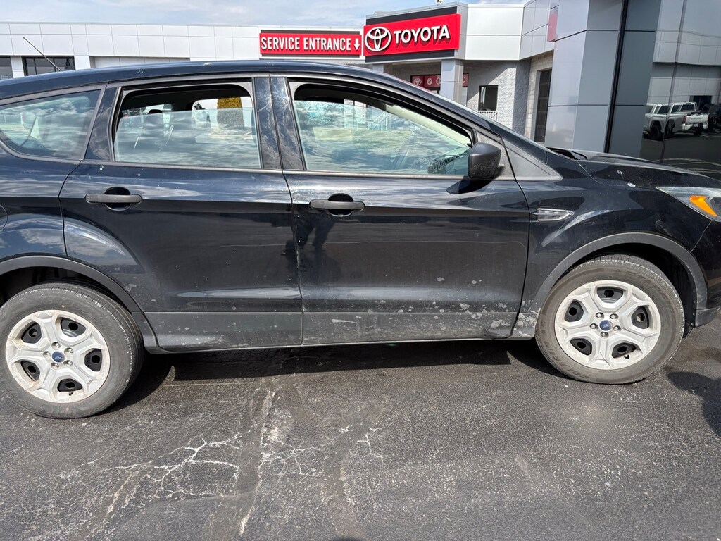 Used 2017 Ford Escape S SUV