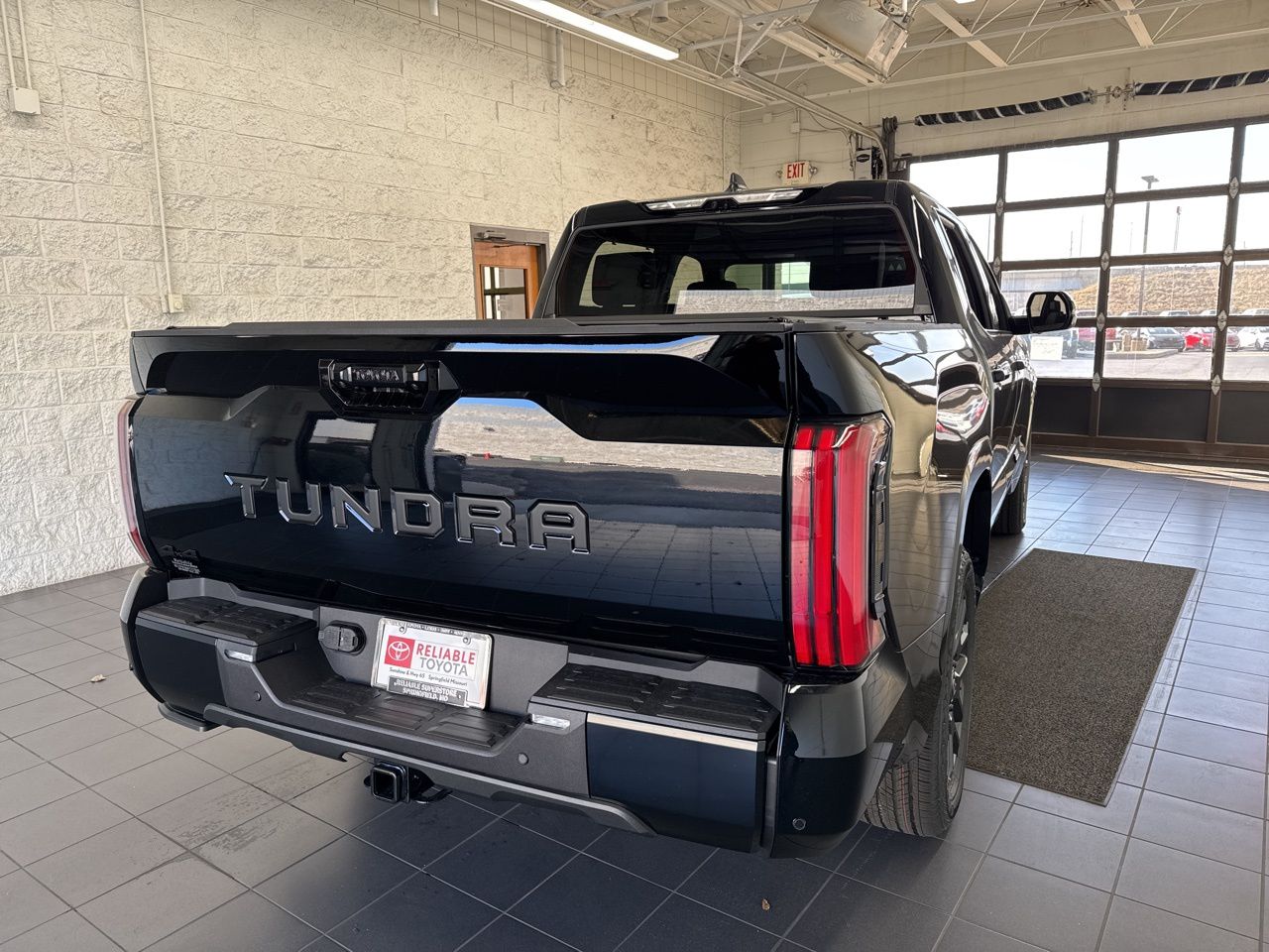 2026 Toyota Tundra Platinum - Photo 8