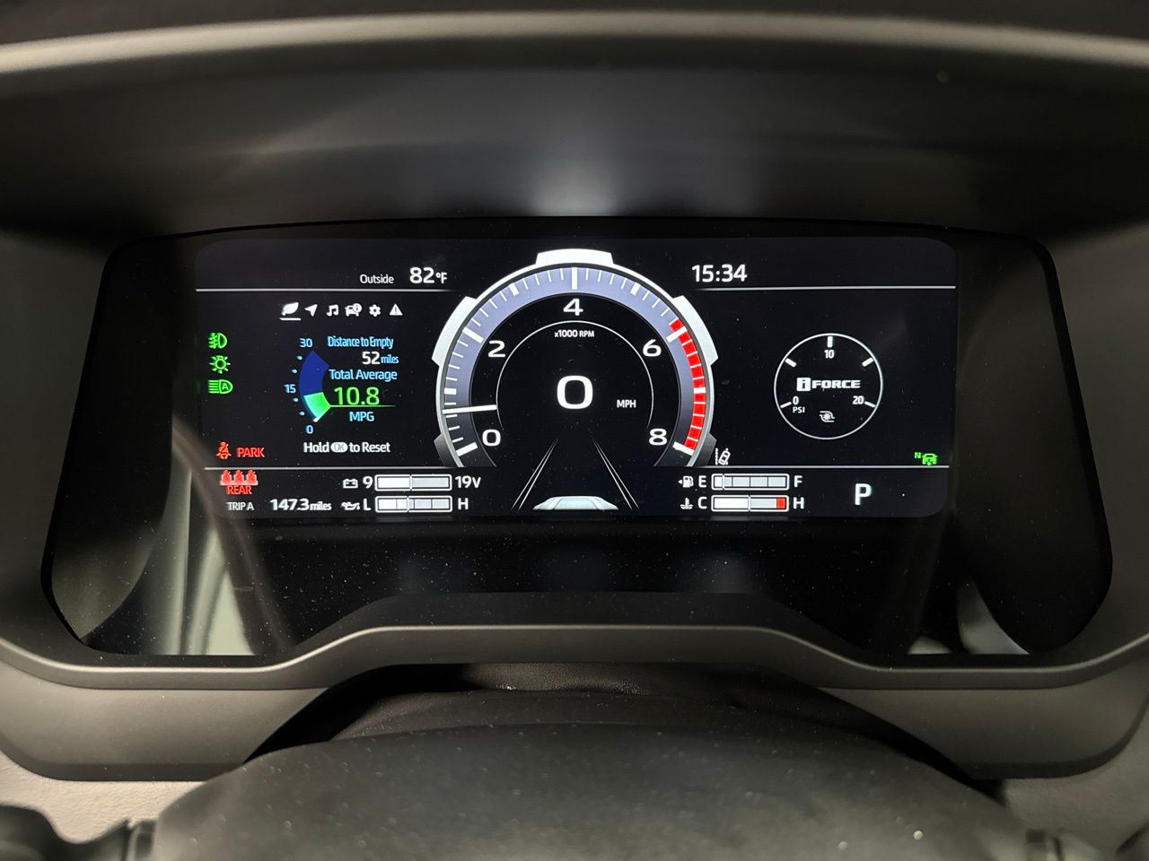 2026 Toyota Tundra Platinum - Photo 18