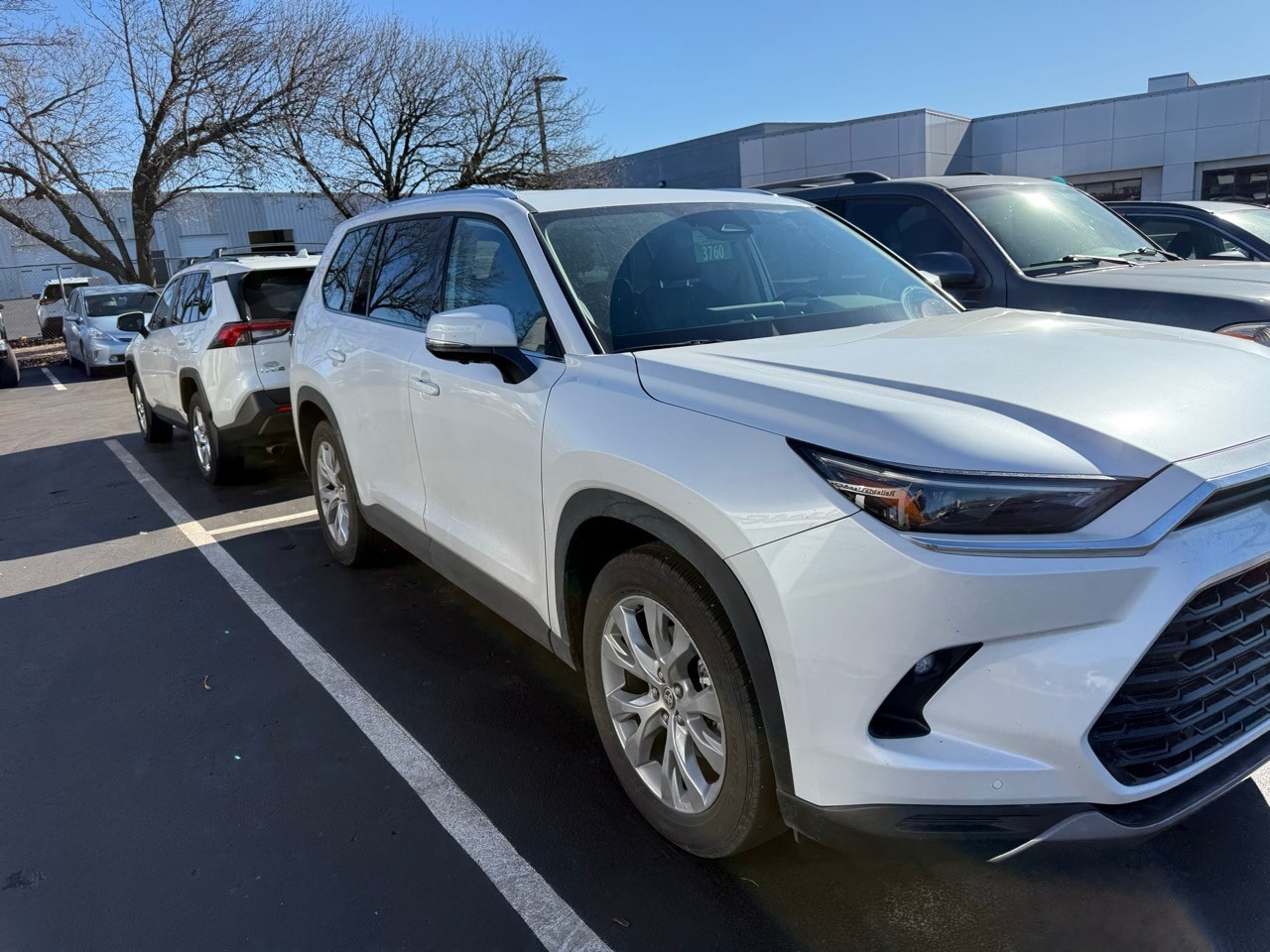 2026 Toyota Grand Highlander Limited's photo