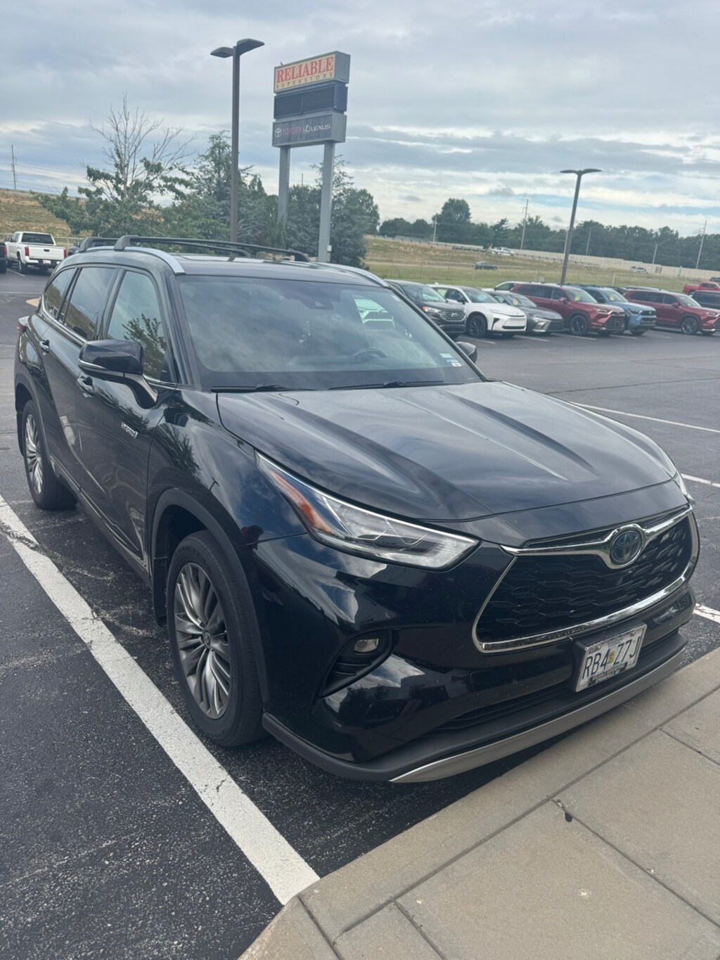 Used 2020 Toyota Highlander Hybrid Platinum SUV