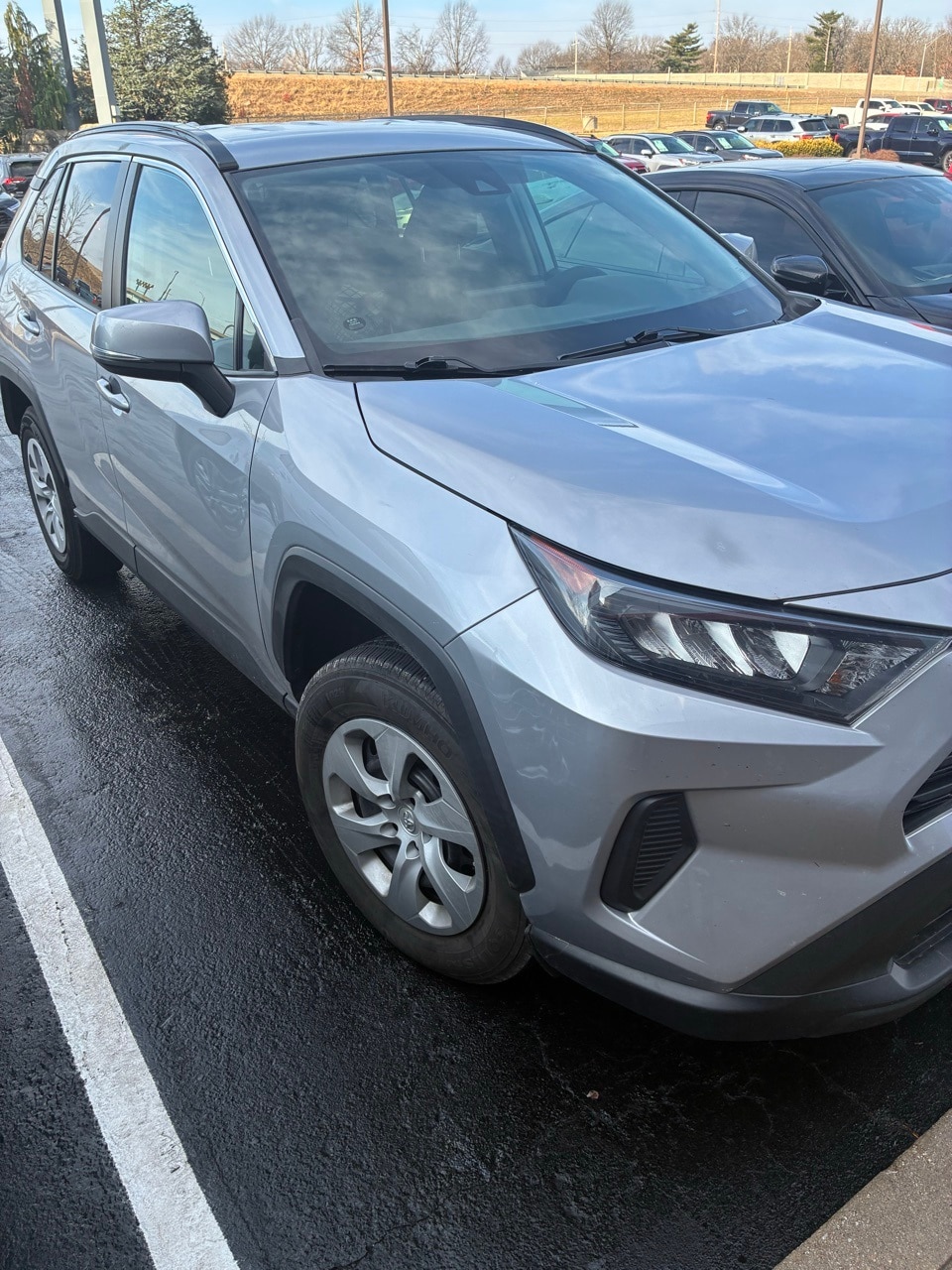 2020 Toyota RAV4 LE