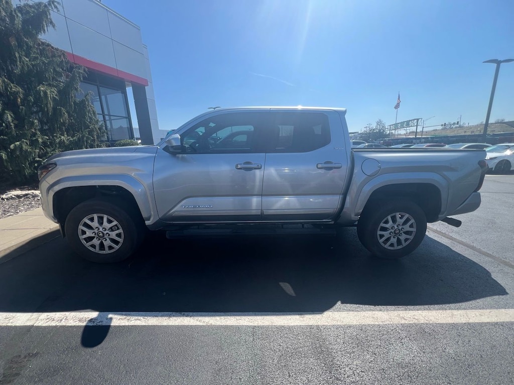 Used 2024 Toyota Tacoma SR5 Truck