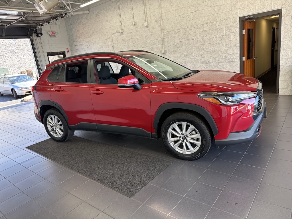 Certified 2022 Toyota Corolla Cross LE SUV