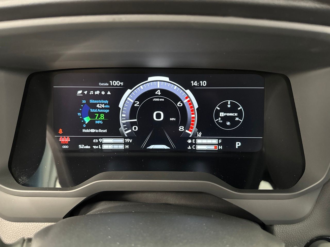 2026 Toyota Tundra Limited - Photo 17