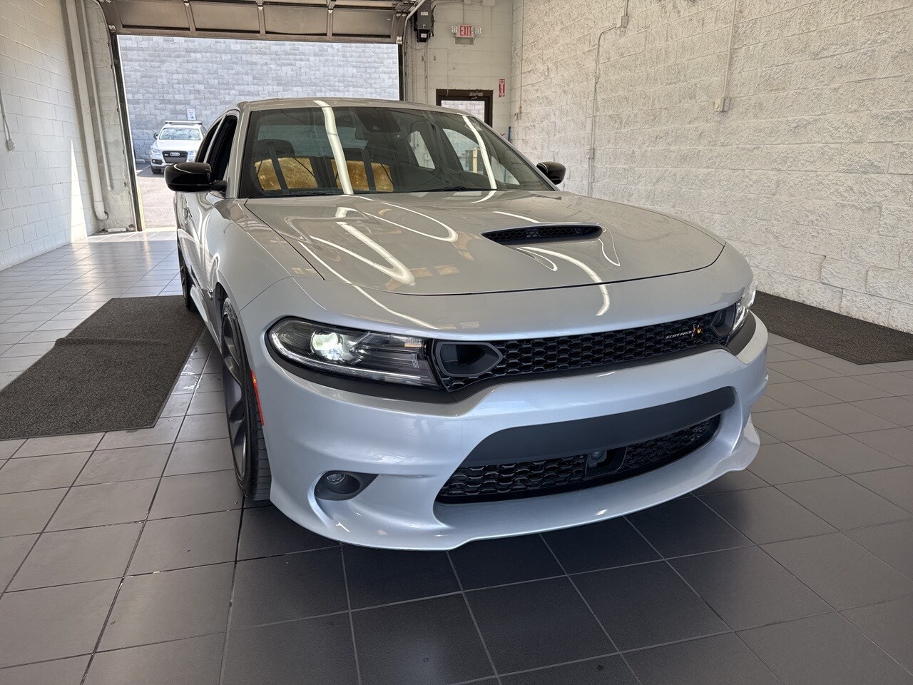 2023 Dodge Charger R/T Scat Pack photo 2