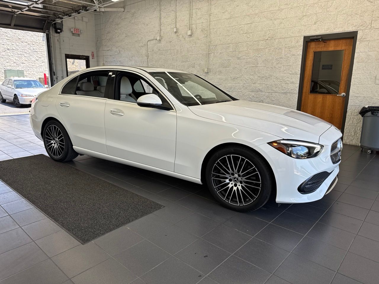 2023 Mercedes-Benz C-Class C 300 4MATIC's photo