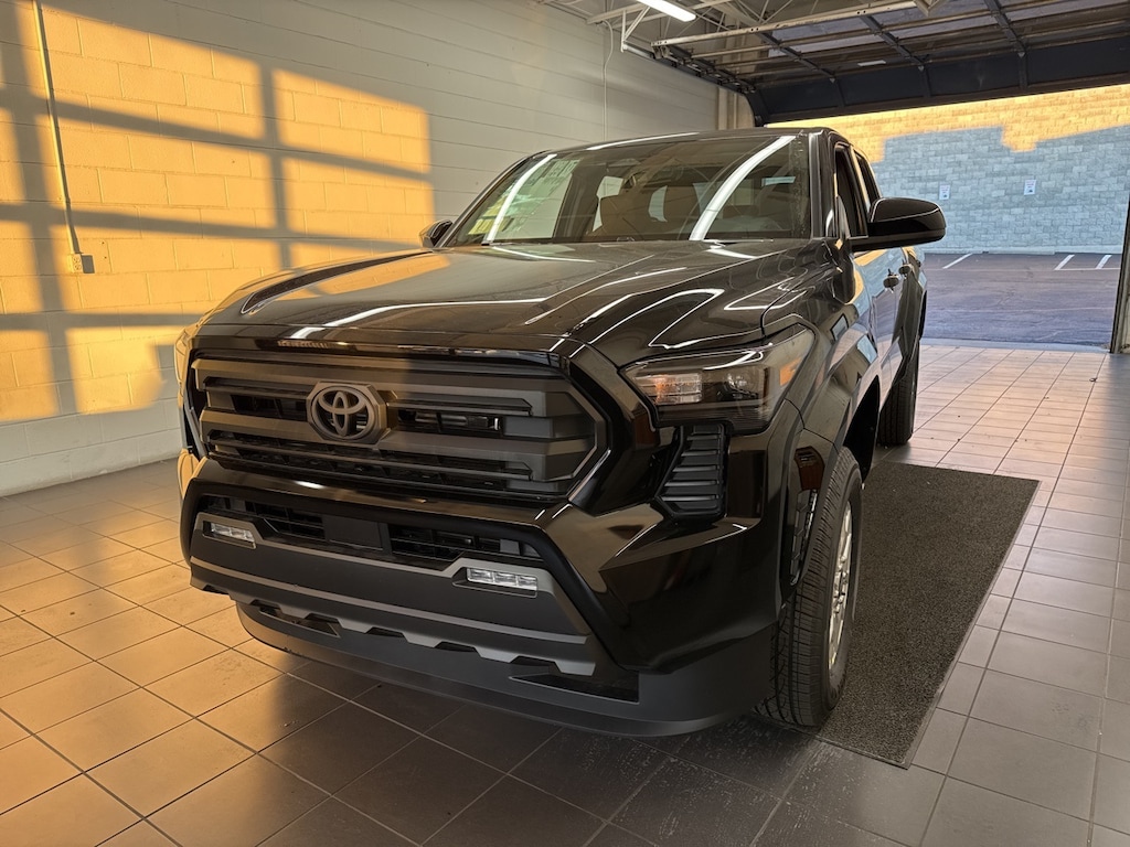 New 2025 Toyota Tacoma SR5 Truck Double Cab