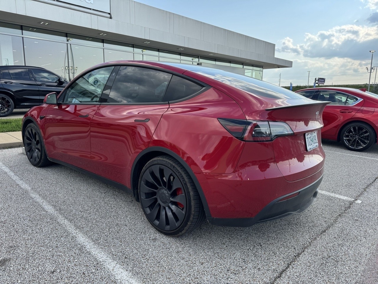 Used 2023 Tesla Model Y Performance with VIN 7SAYGDEF7PF584589 for sale in Springfield, MO