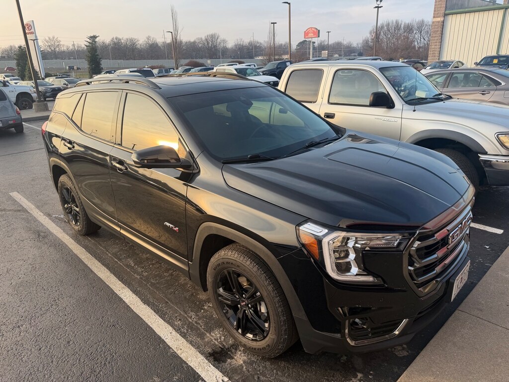 Used 2023 GMC Terrain AT4 SUV