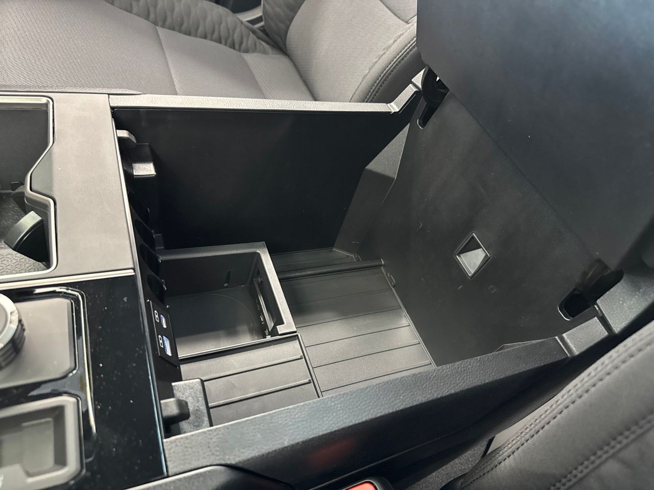 2026 Toyota Tundra SR5 - Photo 28