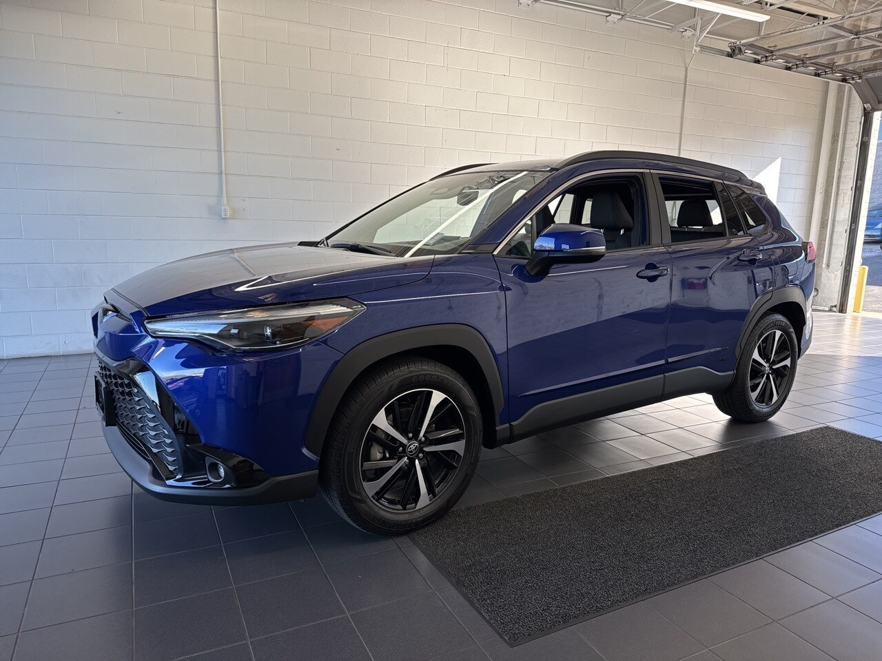 2024 Toyota Corolla Hybrid XSE photo 4