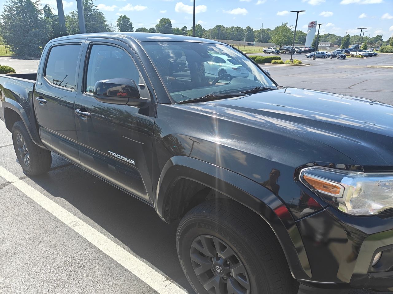 Black 2023 Toyota Tacoma SR5 V6 Double Cab 4WD Pickup Truck Four-Wheel Drive 6-Speed Automatic