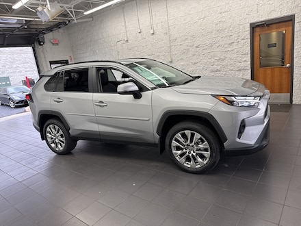 2025 Toyota RAV4 XLE Premium SUV