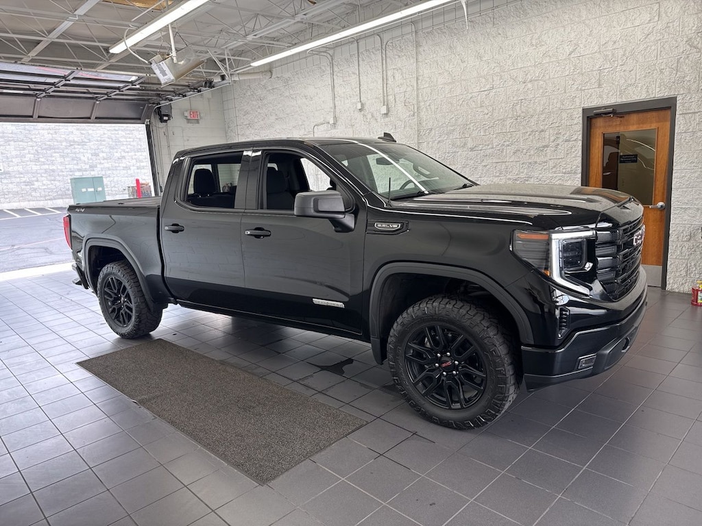 Used 2024 GMC Sierra 1500 Elevation Truck