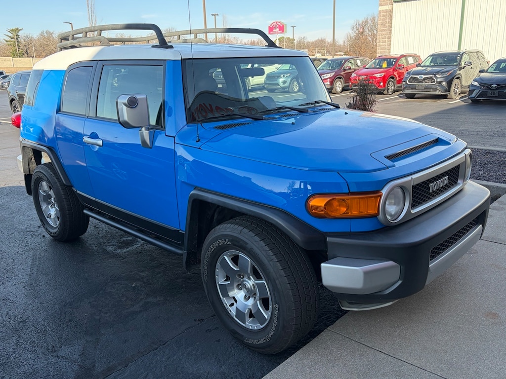 Used 2007 Toyota FJ Cruiser Base SUV