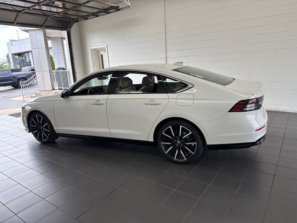 Used 2024 Honda Accord Hybrid Touring Sedan