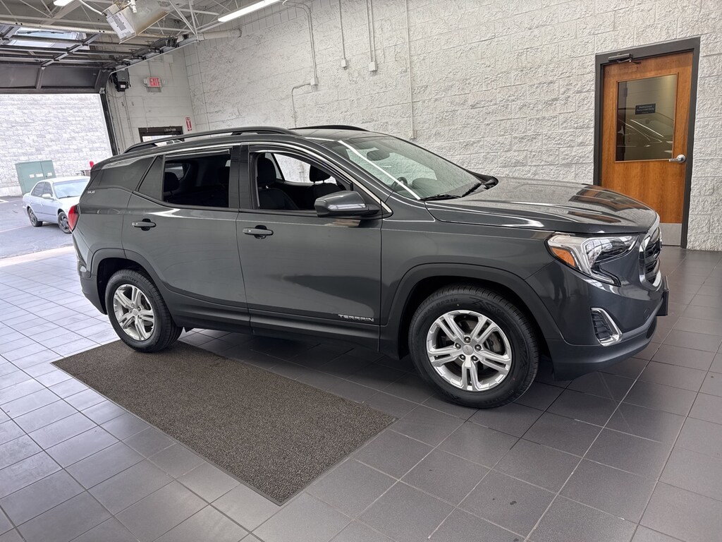Used 2019 GMC Terrain SLE SUV
