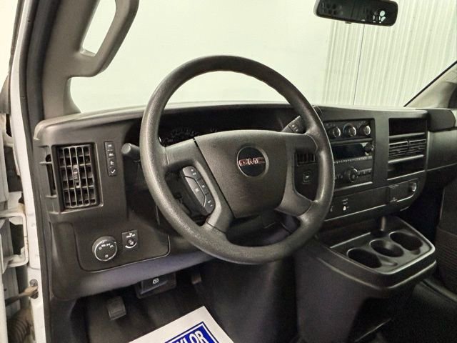 2022 GMC Savana Cargo Work Van - Photo 14