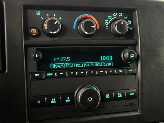 2022 GMC Savana Cargo Work Van - Photo 22